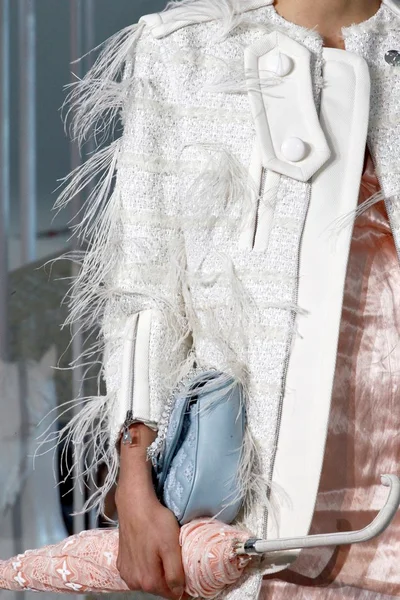 Look 117